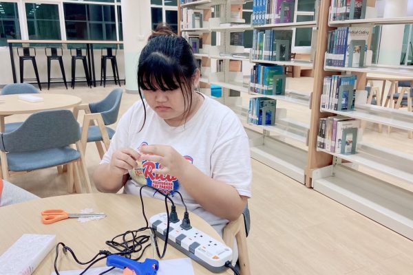 LINE_ALBUM_7867ประดิษฐดอกมะลิวันแม่_241010_30