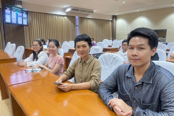 LINE_ALBUM_Bigbot 181067_241018_9