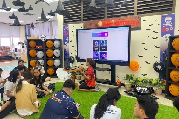 LINE_ALBUM_Halloween_241025_7