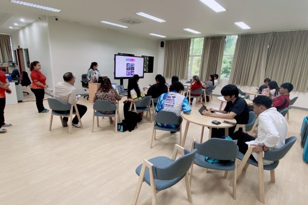 LINE_ALBUM_กิจกรรมอบรม “ลงทะเบียนรับ BIGBOT AI”_241010_3