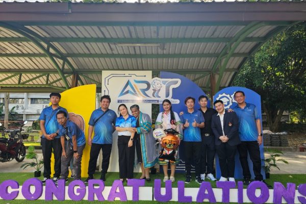 LINE_ALBUM_Congratulation_241203_3