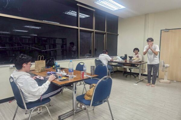 LINE_ALBUM_ห้องสมุดเที่ยงคืน 12568_250825_72