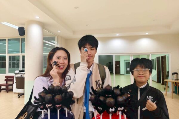 LINE_ALBUM_31102025 _1ฮาโลวีน_251105_4