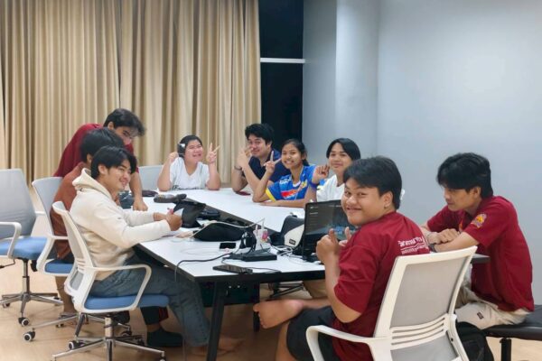 LINE_ALBUM_ห้องสมุดเที่ยงคืนปลายภาค12568_251103_10