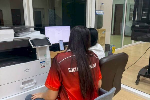 LINE_ALBUM_ห้องสมุดเที่ยงคืนปลายภาค12568_251103_4