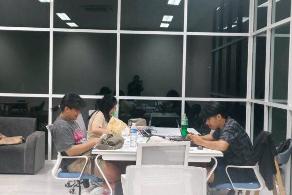 LINE_ALBUM_ห้องสมุดเที่ยงคืนปลายภาค12568_251103_8