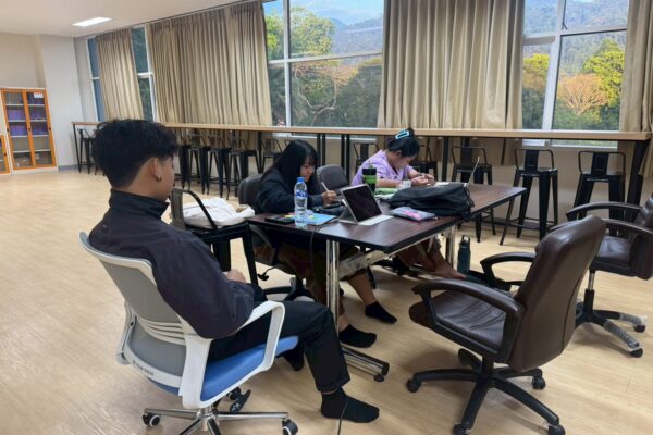 LINE_ALBUM_ห้องสมุดเที่ยงคืนกลางภาค22568_260129_6