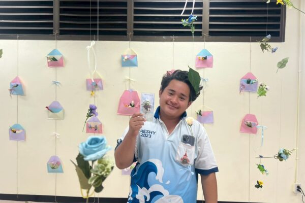 LINE_ALBUM_valentines 2026_260213_17