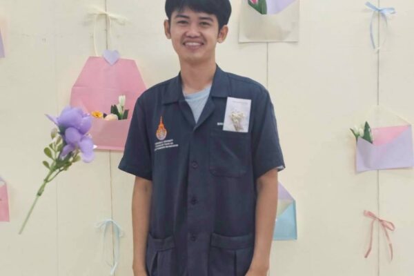 LINE_ALBUM_valentines 2026_260213_41