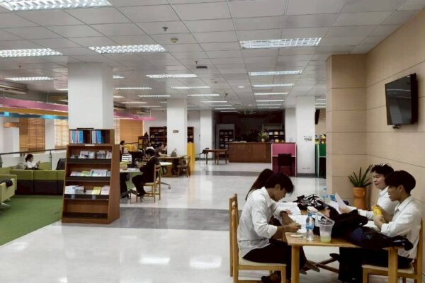 LINE_ALBUM_ห้องสมุดเที่ยงคืนปลายภาค22568_260325_22